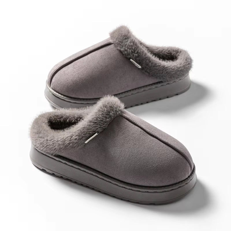 Step into Comfort: Fashionable Fluffy Women’s Slippers for Cozy Autumn and Winter Indoors