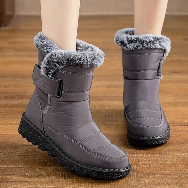 Stylish Women's Snow Boots - Fashionable Mid-Calf Winter Footwear with Plush Comfort