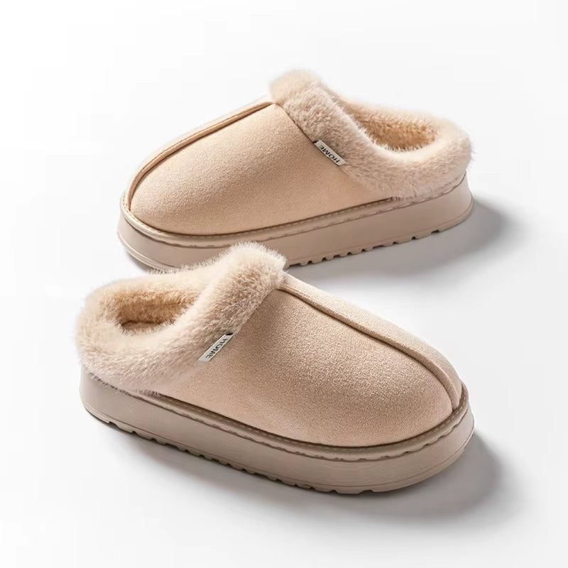 Step into Comfort: Fashionable Fluffy Women’s Slippers for Cozy Autumn and Winter Indoors